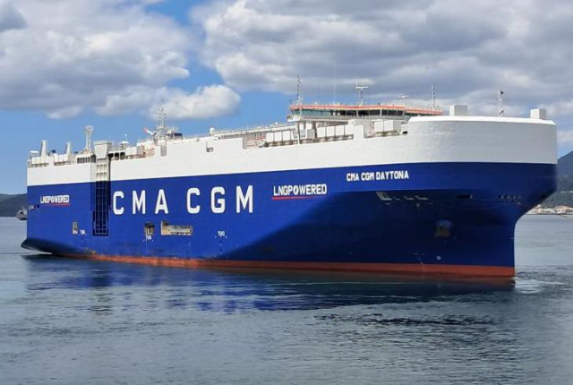 CMA CGM의 DAYTONA호사진부산항만공사
