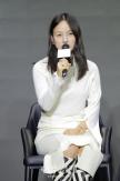 Singer Lee Hyo-ri’s Father Dies; She and Husband Lee Sang-soon Keep Vigil