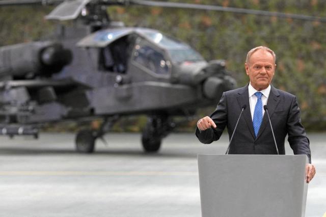 Lee set to hold first summit in decades with Polish leader to boost defense cooperation