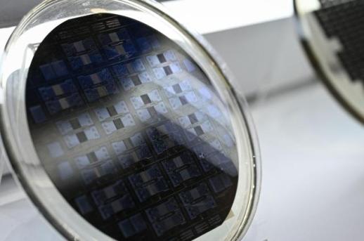 中, 이란 무기 지원설에 근거없는 비방 반대