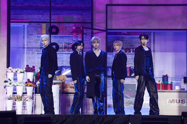 그룹 투바투 사진빅히트뮤직