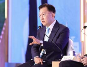 S. Korean special envoy enters Tehran as failed US-Iran talks trap tankers in Hormuz