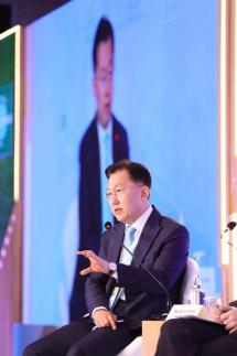 중동통 정병하 특사, 이란서 고위급 면담…호르무즈 통항 등 논의