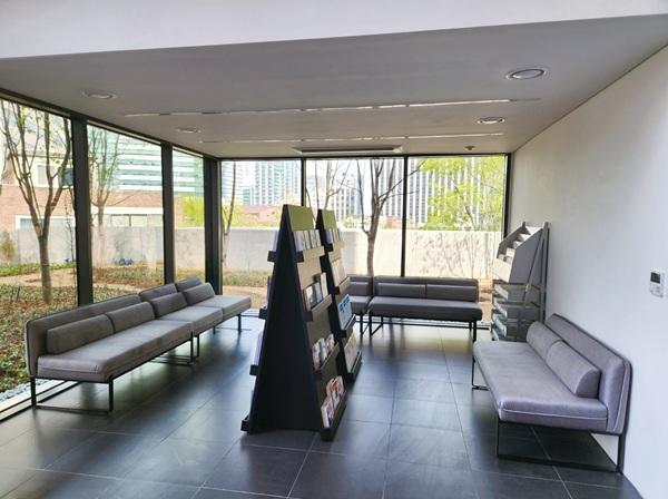 사진아모스아인가구 제공