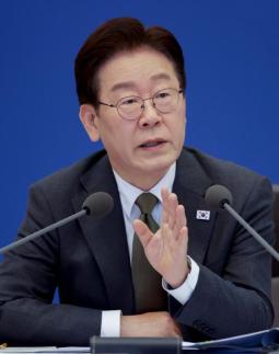 李대통령 형사처벌 너무 남발해 죄형 법정주의 무너져