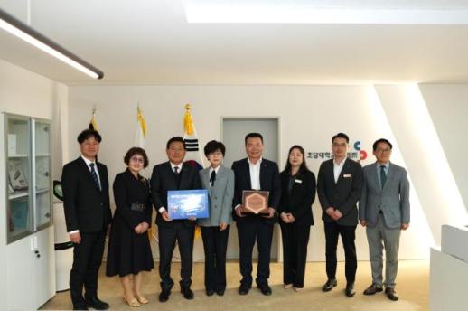 목포무안신안축협 문만식 조합장, 초당대학교에 1천만 원 발전기금 기탁