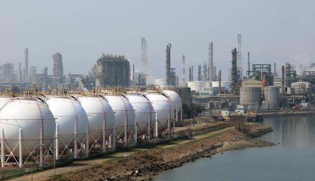 Korean refiners activate Plan B as Hormuz risks complicate crude diversification