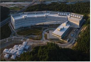 사진금융위원회