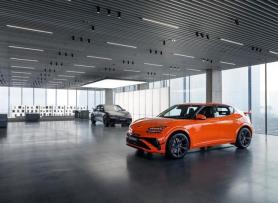 Genesis mở rộng trải nghiệm GV60 Magma tại các điểm ở Cheongju và Suji