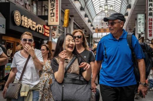 필리핀 중국, 분쟁 해역 입구에 부유식 장벽 설치