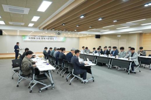 무주~성주~대구 고속도로 예타 통과 총력전…영호남 지자체 공동 대응