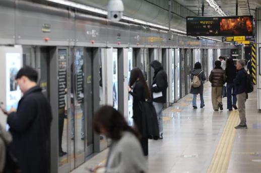 [안선영의 아주-머니] 10원이라도 더 싸게…고유가에 K-패스카드 발급량 60%↑