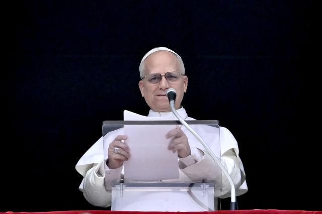  바티칸 사도궁에서 연설하는 레오14세 교황 사진AFP·연합뉴스