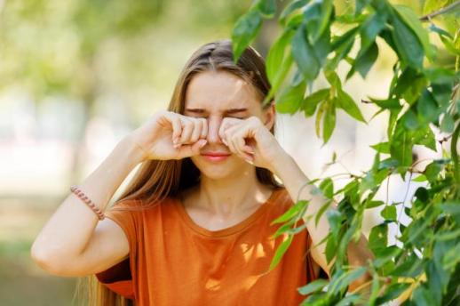 Cảnh báo viêm kết mạc dị ứng mùa xuân: Nguy cơ cho thị lực