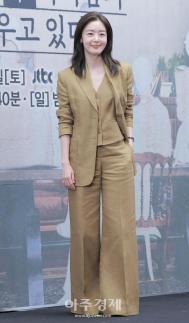 [포토] 포즈 취하는 한선화