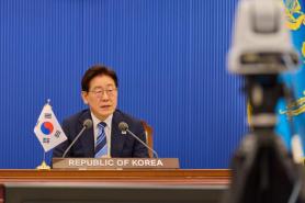 President Lee signals South Korea role in safeguarding Hormuz shipping lanes