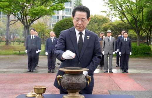 전남도, 4·19혁명 제66주년 맞아 민주영령 추모