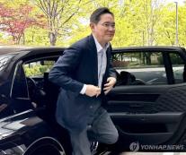 Lee Jae-yong cùng loạt ông lớn tháp tùng Tổng thống Hàn Quốc công du Ấn Độ – Việt Nam, đẩy mạnh ngoại giao bán hàng 