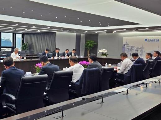 Woori Financial đẩy nhanh hỗ trợ 80 nghìn tỷ, Chủ tịch Lim Jong-ryong: Không bỏ lỡ thời điểm vàng