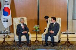 한동훈, 전재수에 李 계엄하면 안 막을거냐