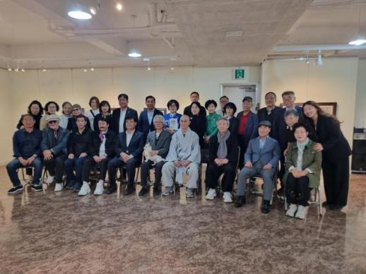 김형권 작가 제48회 개인전 개최 … 두타산 붉은 소나무에 깃든 시간과 위로