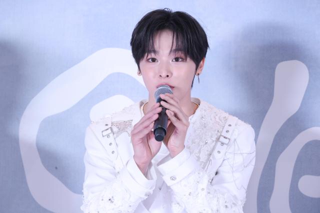 Riku of NCT WISH greets attendees during a press conference celebrating the group’s Seoul encore concert and the release of its first full-length album Ode to Love at KSPO DOME in Seoul on April 19 2026 AJP Yoo Na-hyun 20260419