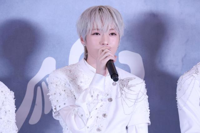 Sakuya of NCT WISH greets attendees during a press conference celebrating the group’s Seoul encore concert and the release of its first full-length album Ode to Love at KSPO DOME in Seoul on April 19 2026 AJP Yoo Na-hyun 20260419