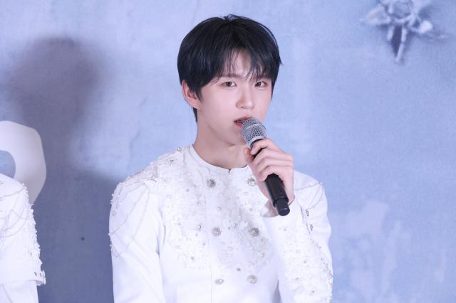 Jaehee of NCT WISH greets attendees during a press conference celebrating the group’s Seoul encore concert and the release of its first full-length album Ode to Love at KSPO DOME in Seoul on April 19 2026 AJP Yoo Na-hyun 20260419