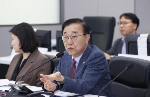 김윤덕 국토장관, 항공업계 비상간담회…산업 생태계 보호가 공공복리