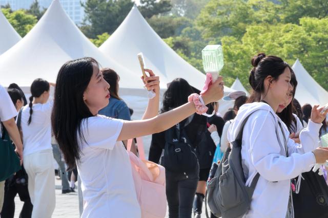 K-pop band NCT WISH heat up Seoul dome stadium with encore concert 