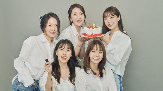 카라는 2022년 데뷔 15주년 스페셜 앨범 MOVE AGAIN을 선보였다 사진한승연 소셜미디어