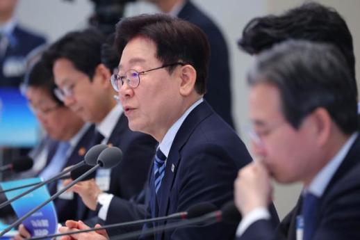 관광, 국가 전략산업으로 키운다…국가관광전략회의 대통령 소속으로 격상