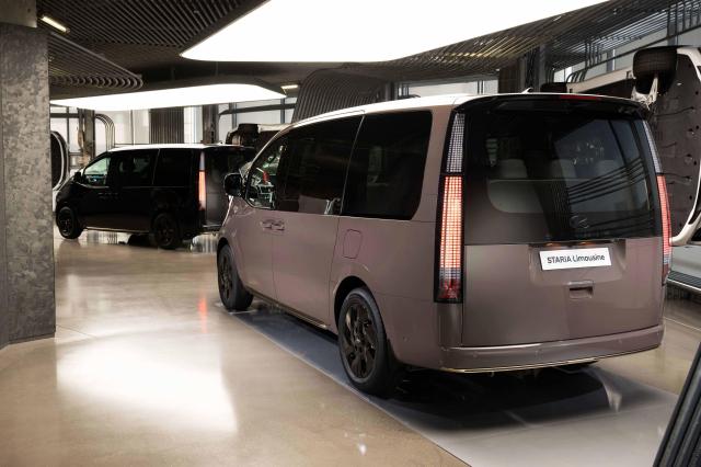 더 뉴 스타리아 리무진사진현대차