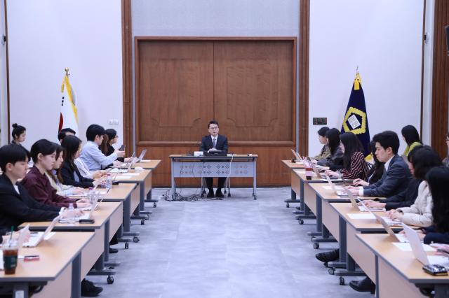 22일 유제민 서울고등법원 공보판사가 서울고법에서 열린 기자간담회에 참석했다 사진서울고등법원 