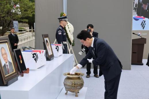 김민석 독립유공자 유해 봉환은 도리이자 의무