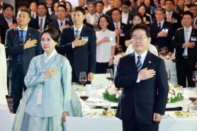 Hàn Quốc mở rộng hợp tác chiến lược với Việt Nam trong lĩnh vực hạt nhân và hạ tầng