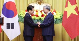 President Lee Hosts State Dinner for Vietnam’s To Lam in Hanoi