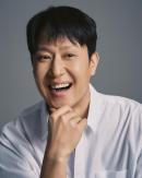 Actor Jung Woo Revisits ‘Jjanggu’ Character in New Film, Drawing on His Own Youth