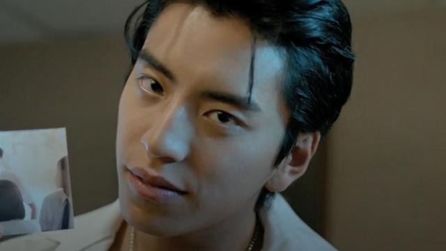 2008년 광고 모델로 데뷔한 왕대륙은 2015년 개봉한 영화 나의 소녀시대로 큰 사랑을 받았다 사진영화 나의 소녀시대 스틸컷