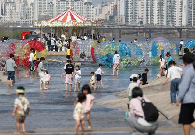喜迎五月家庭月 首尔市启动"汉江庆典之春"系列活动