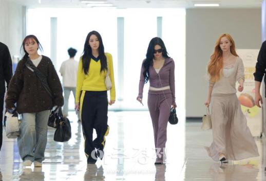 [포토] 투어 일정차 일본 향하는 에스파