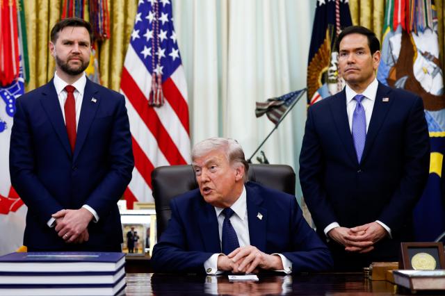 US Vice President JD Vance L and US Secretary of State Marco Rubio R listen US President Donald Trump C speaks to the media in the Oval Office of the White House in Washington DC USA April 23 2026 EPA-Yonhap 