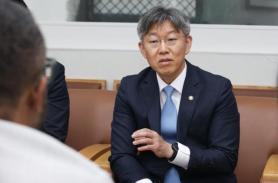 Thứ trưởng Kim Yi-tak thảo luận hợp tác AI với Google