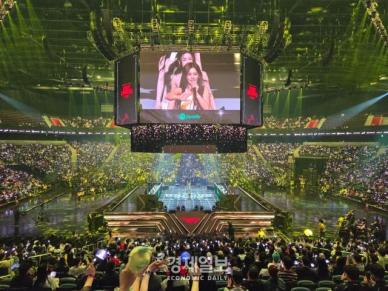 [현장] e스포츠 넘어 종합 엔터로…T1 홈그라운드 첫날 현장