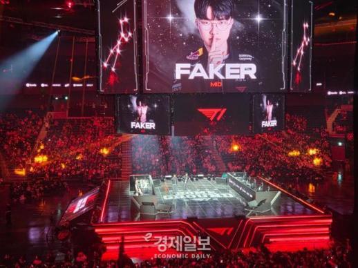 [현장] 관람 넘어 소비 플랫폼으로…T1 홈그라운드, e스포츠 수익 모델의 확장