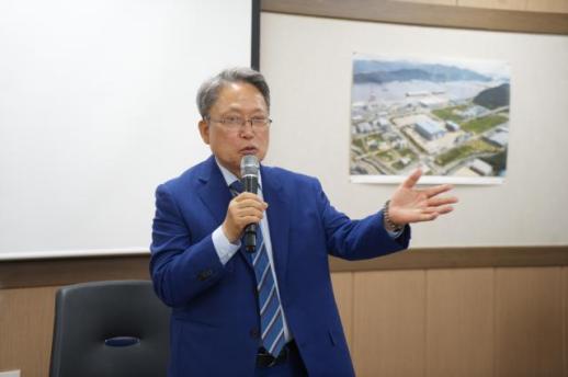 김명진 매일마린파트너스 회장 첨단 소재로 조선-방산 밸류체인 구축