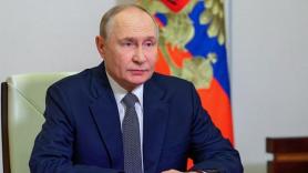 Putin Thanks North Korean Troops Who Fought in Kursk, Honors War Dead