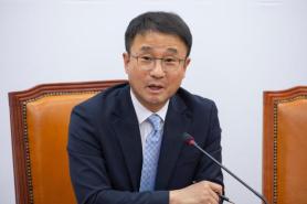 Han Byung-do Seen as Front-Runner for Second Term as DP Floor Leader After Rivals Bow Out