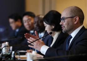 Google DeepMind CEO Demis Hassabis Meets South Korea’s Top Business Leaders on AI Chips