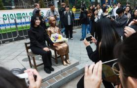 Police to Remove Barrier Around ‘Statue of Peace’ Near Former Japanese Embassy in Seoul